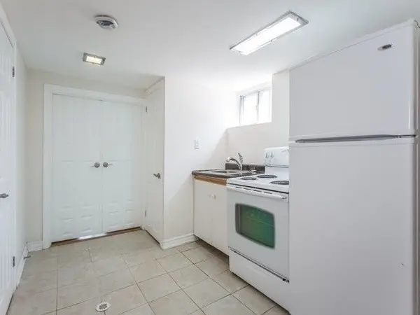 42 Cadillac AVE #Lower, Toronto C06, ON M3H 1S2