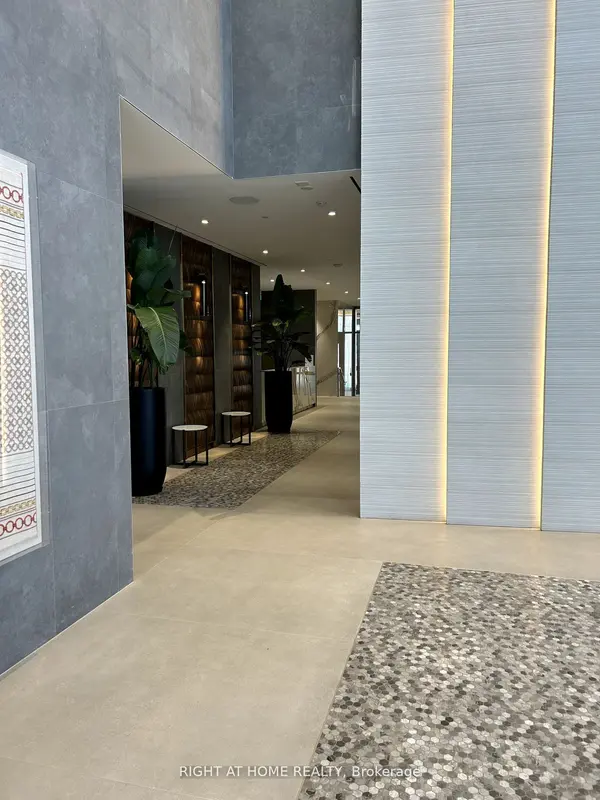 7890 Jane ST #5207, Vaughan, ON L4K 0K9