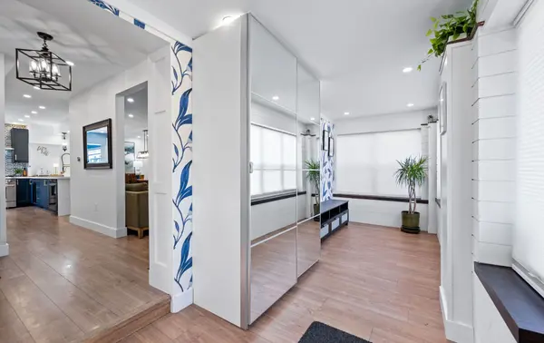 265 Arthur ST, Halton Hills, ON L7J 1M2