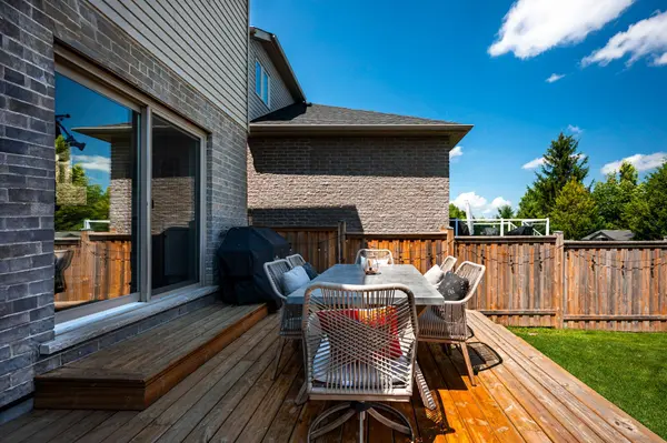 121 Taylor DR, East Luther Grand Valley, ON L9W 6P1