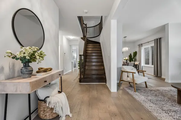 87 Dolomiti CT, Hamilton, ON L0R 1P0