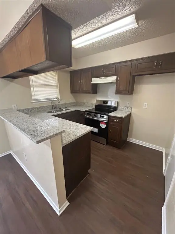 1105 Saturn Drive, Cedar Hill, TX 75104