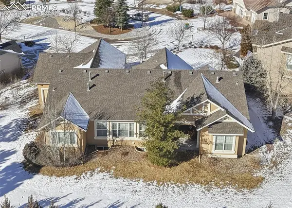 3020 Hollycrest DR, Colorado Springs, CO 80920