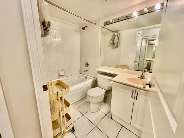 4968 Yonge ST #705, Toronto C07, ON M2N 7G9