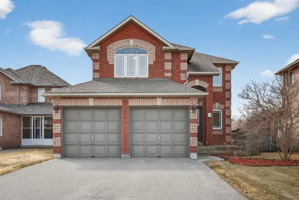 31 Rinaldo RD, Georgina, ON L4P 3X9