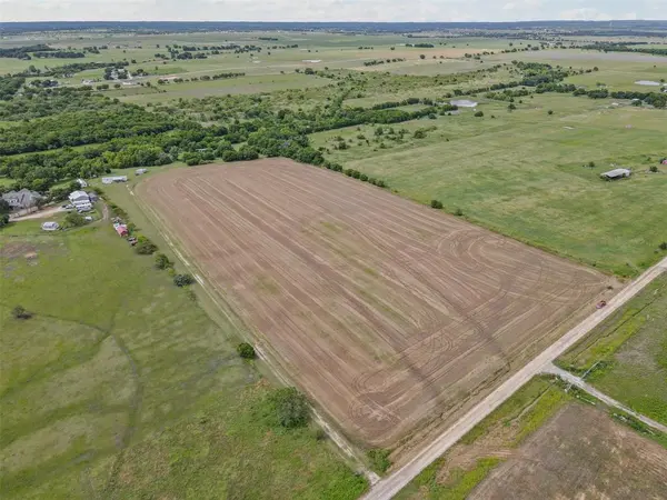 167 Hcr 4105, Covington, TX 76636