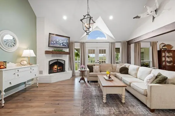 10100 FM   1650, Gilmer, TX 75645