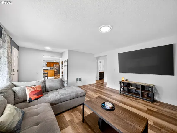 12706 NE 39TH ST, Vancouver, WA 98682