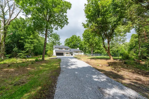 12056 Leslie ST, Richmond Hill, ON L4E 3R5