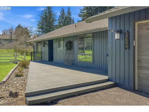 13606 NW 42ND AVE, Vancouver, WA 98685