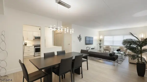 22 Riverside Dr #B 7, Cranford Twp., NJ 07016