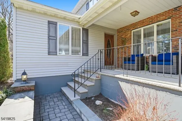 18 Tice Rd, West Milford Twp., NJ 07421