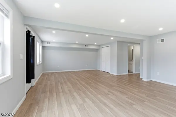 7 Le Boun Blvd, Ringwood Boro, NJ 07456