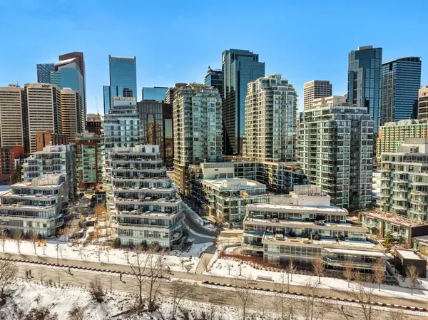 222 Riverfront AVE SW #314, Calgary, AB T2P 0W3