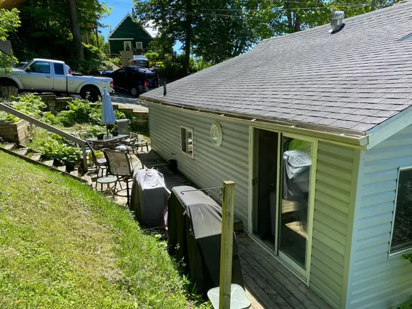 482 Lower Spring ST, Central Elgin, ON N5L 1G6