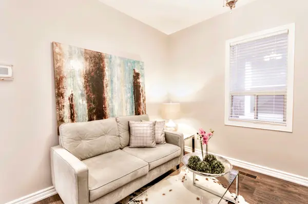 612 St Clarens AVE #Main, Toronto W02, ON M6H 3W9