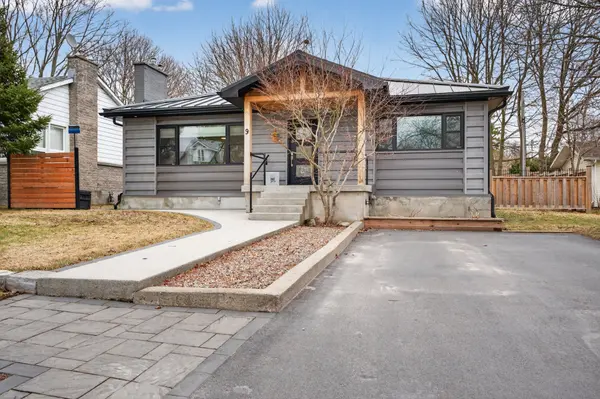 9 STORMONT AVE, Kingston, ON K7M 1N9