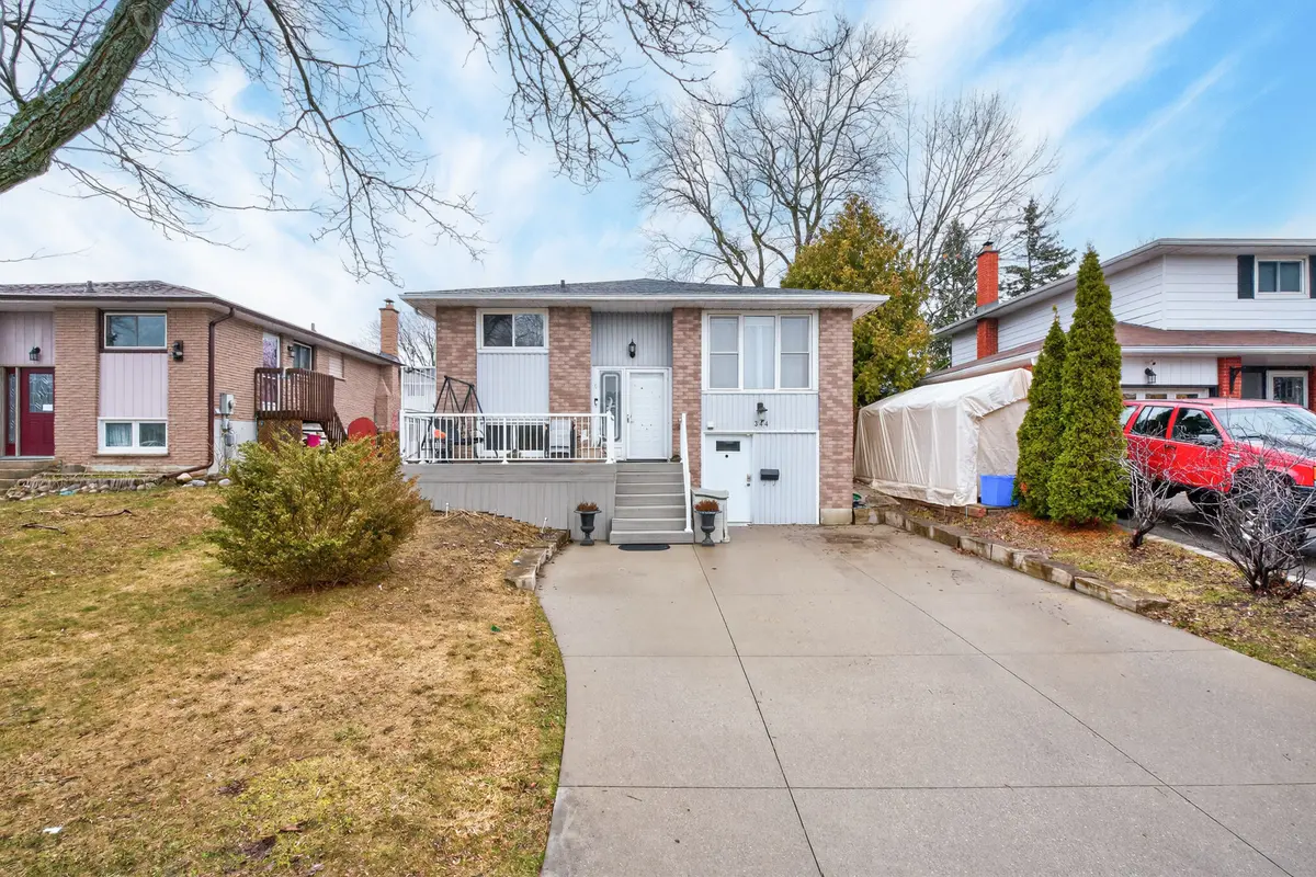 344 Kensington CRES, Oshawa, ON L1G 7S5