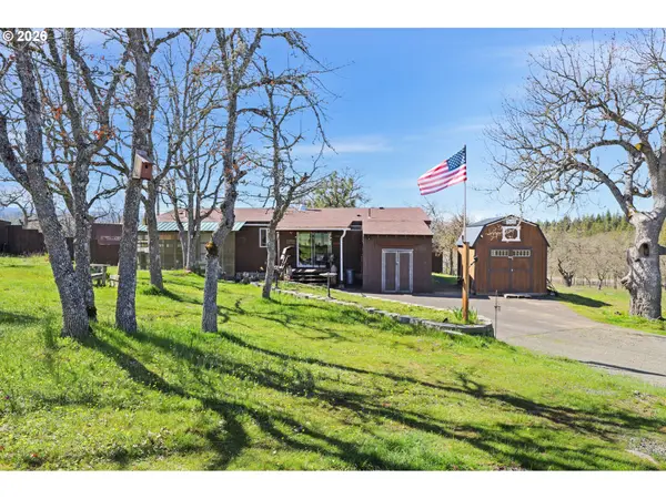 2505 DRY CREEK RD, Mosier, OR 97040