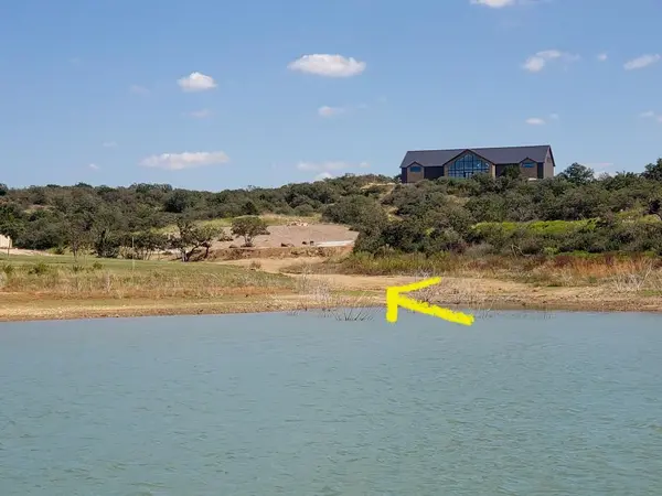 371 Hidden Shores Drive, Cisco, TX 76437