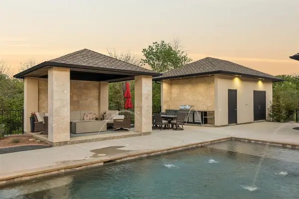 3706 Post Oak Trail, Corinth, TX 76210