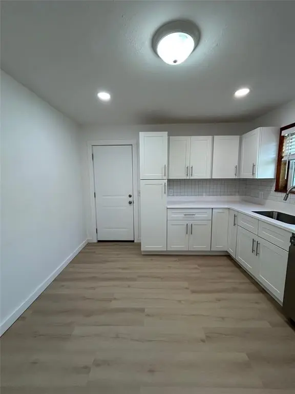 720 Sandell Drive, White Settlement, TX 76108