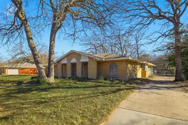 620 Cimarron Trail, Southlake, TX 76092