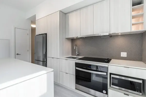 11 Yorkville AVE #513, Toronto C02, ON M4W 1L2