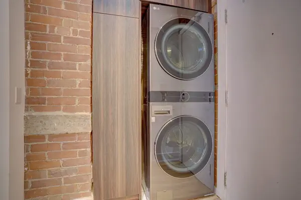 915 King ST W #108, Toronto C01, ON M6K 3M2