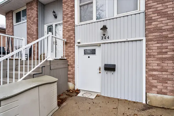 344 Kensington CRES, Oshawa, ON L1G 7S5