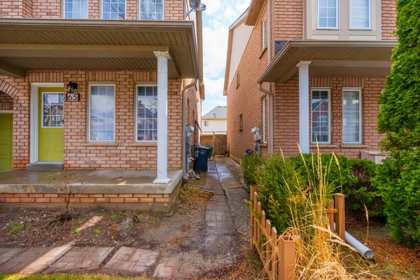 65 Pauline CRES #BSMNT, Brampton, ON L7A 2V5