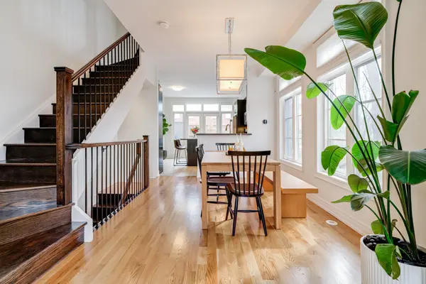 55 Ruby Lang LN, Toronto W06, ON M8Z 0B8