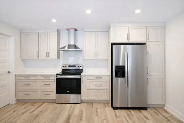 331 Voyageur PL, Russell, ON K0A 1W1