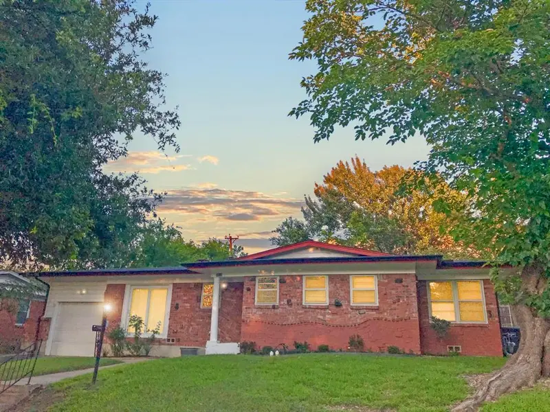 3517 Wicklow Court, Fort Worth, TX 76116