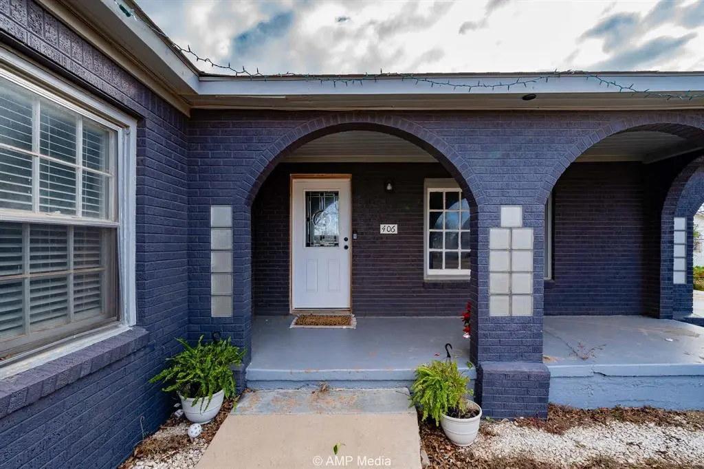 406 N Swenson Street, Stamford, TX 79553