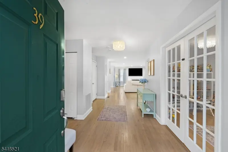 39 Carey Arthur Drive, Wayne Twp., NJ 07470