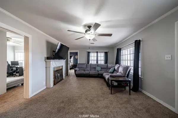 406 N Swenson Street, Stamford, TX 79553