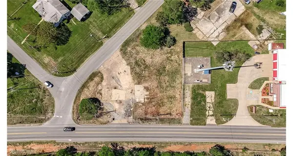 4301 N Lakeshore Drive, Shreveport, LA 71107