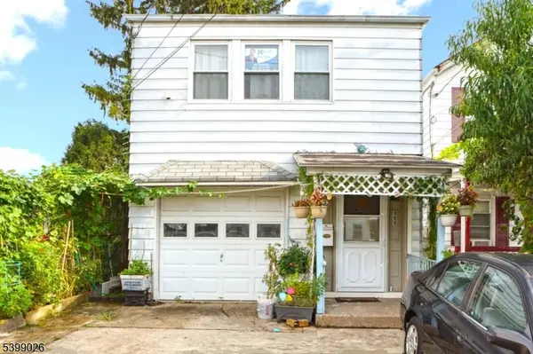 109 Dixon Ave, Paterson City, NJ 07501