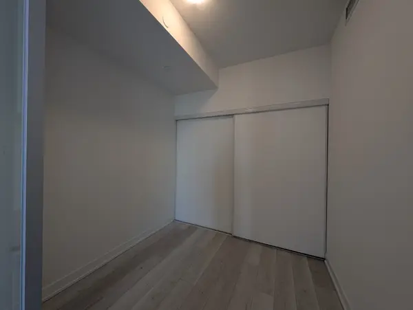 1 Quarrington LN #1601, Toronto C13, ON M3C 0S4