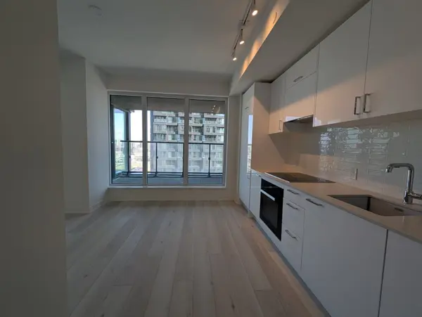 1 Quarrington LN #1601, Toronto C13, ON M3C 0S4