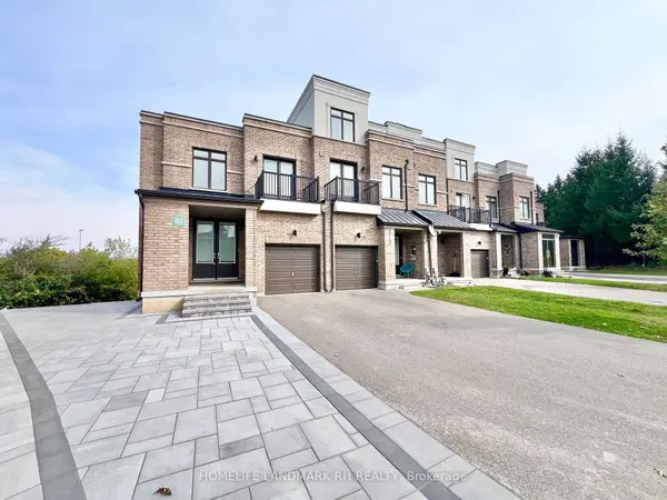 28 Elyse CT, Aurora, ON L4G 2C9