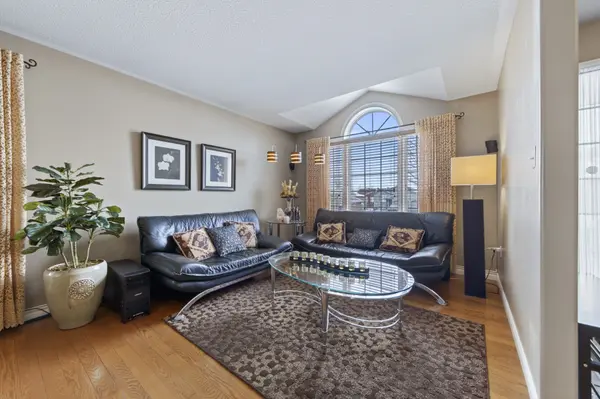 115 Lion's Gate BLVD, Barrie, ON L4M 7E5