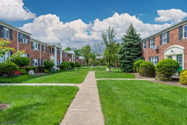 71 Roseland Ave #60, Caldwell Boro Twp., NJ 07006