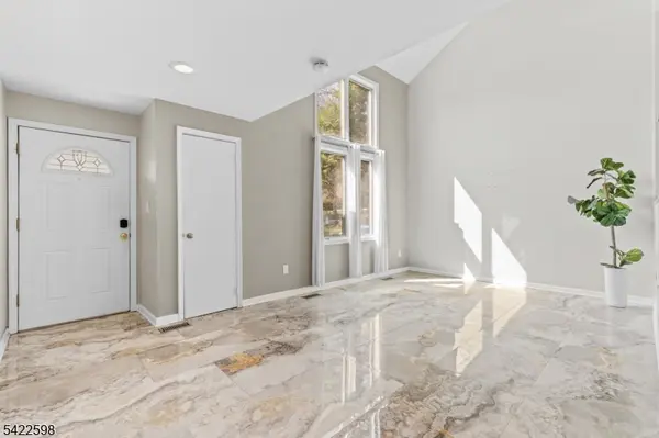 13232 Dell Pl, Stanhope Boro, NJ 07874