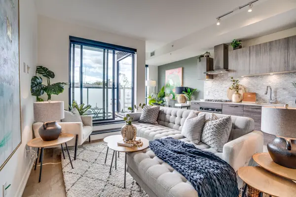 530 Indian GRV #416, Toronto W02, ON M6P 0B3