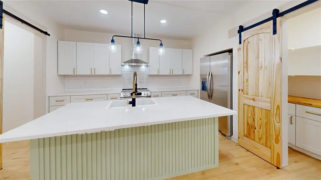 3725 Colina, Waco, TX 76705