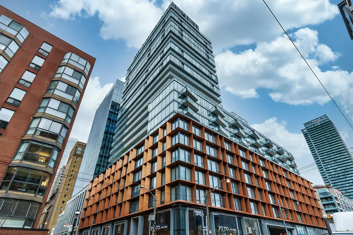 60 Colborne ST #214, Toronto C08, ON M5E 1E3