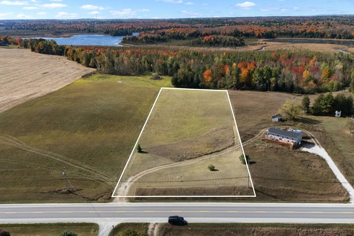 5359 Highway 511 HWY, Lanark Highlands, ON K0G 1K0