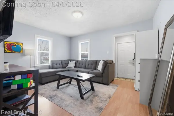 23241 Hill AVE, Warren, MI 48091